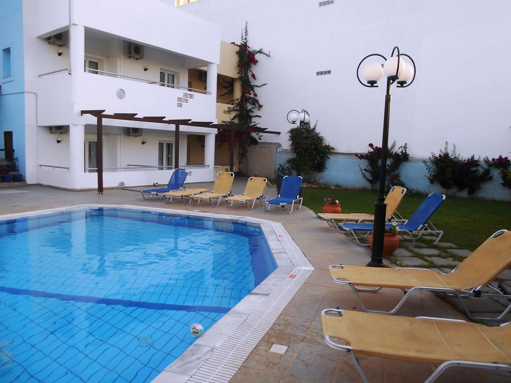 Summer Dreams Malia Exterior foto