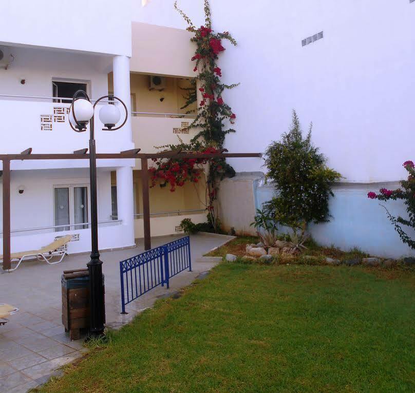 Summer Dreams Malia Exterior foto